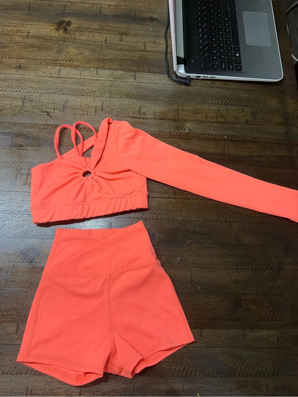 Tiger Friday coral two-piece set